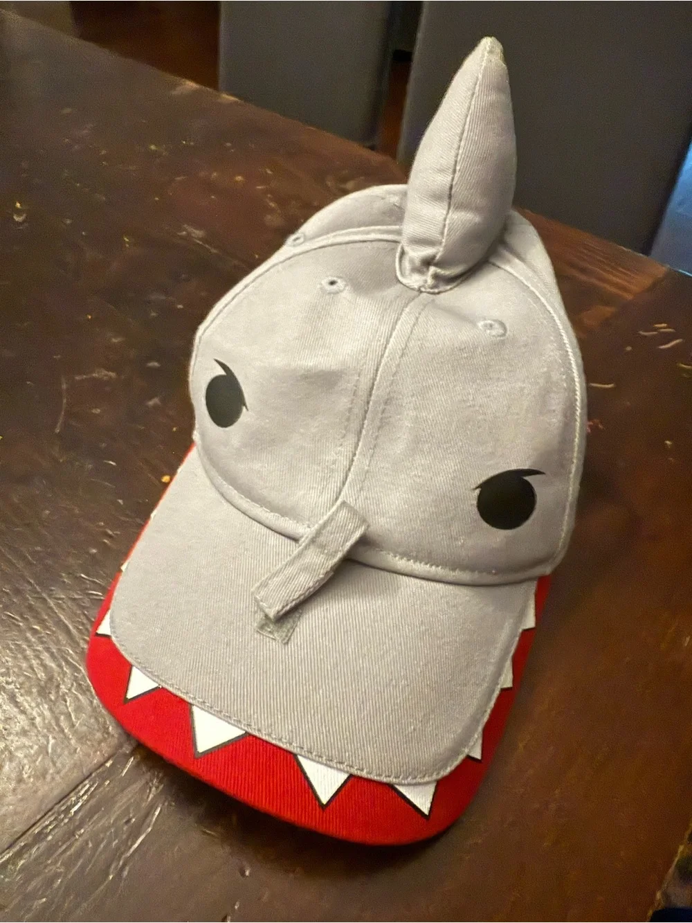 Kids Shark Character Baseball Cap - Gray & Red